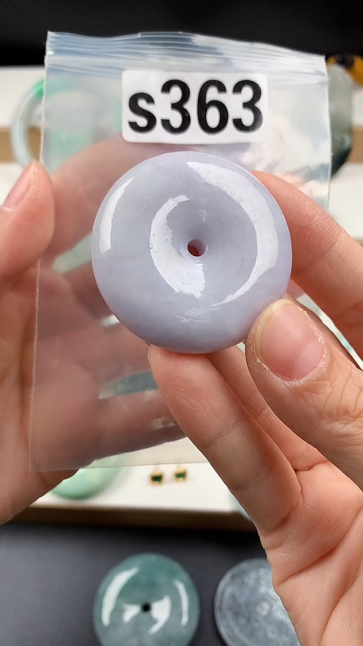 颈饰未镶嵌翡翠天然翡翠吊坠挂件