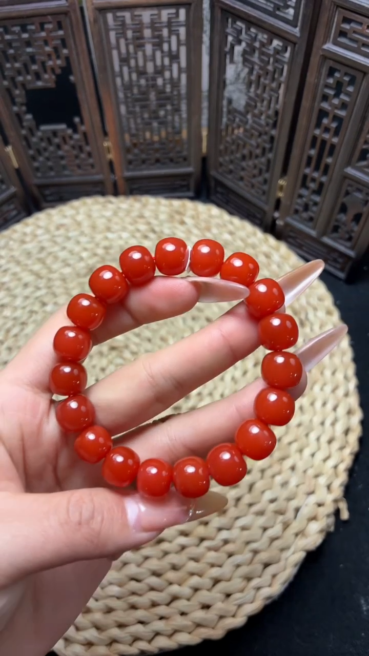 未镶嵌手串南红玛瑙11mm+中洞子老型