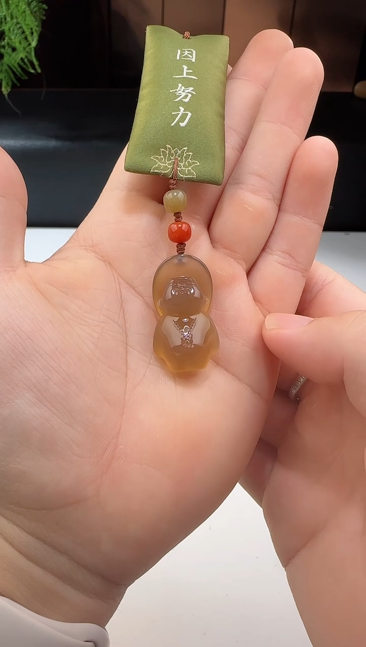 未镶嵌颈饰玛瑙/玉髓韩铭
