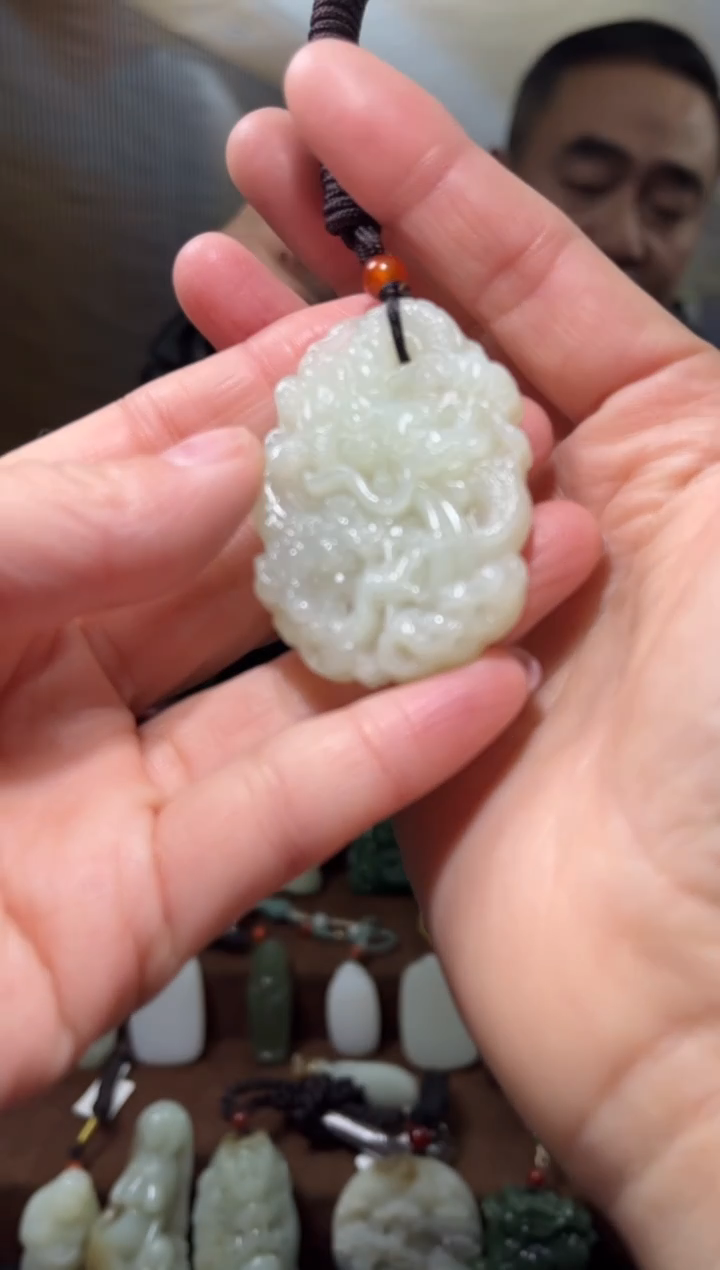 吊坠(不含链)未镶嵌和田玉.