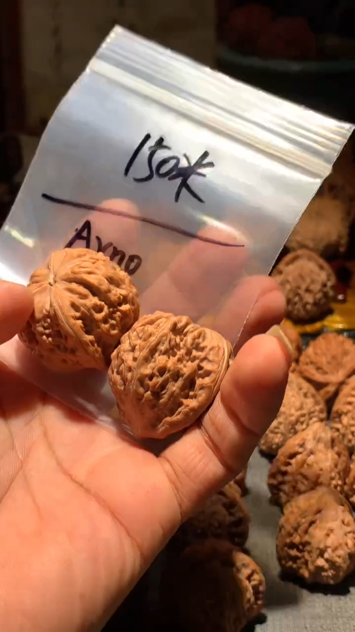 把件桃核A**o丰泰文玩  磨盘    38+  尺寸左右