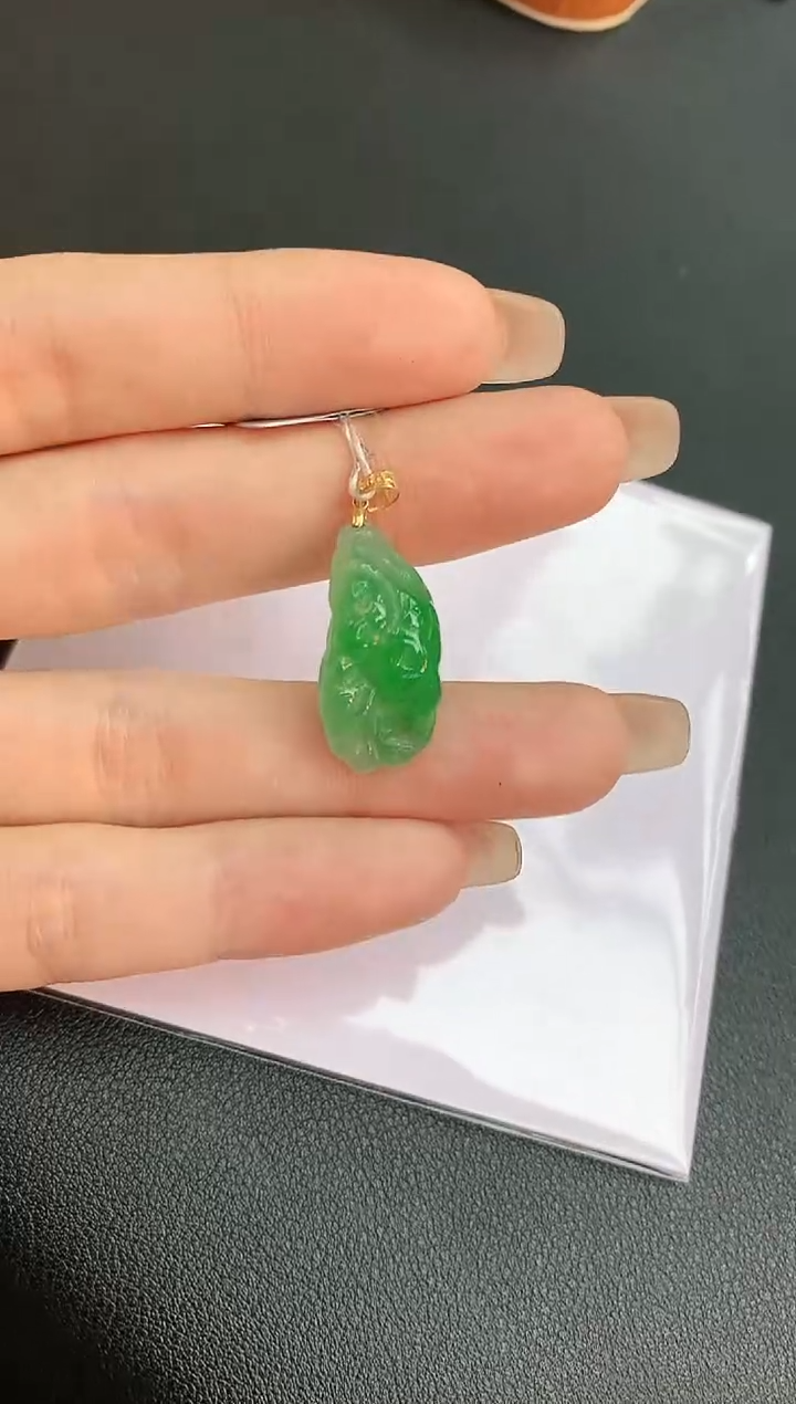 【闪购商品】翡翠颈饰18K金镶嵌赠礼盒证书 珍珍