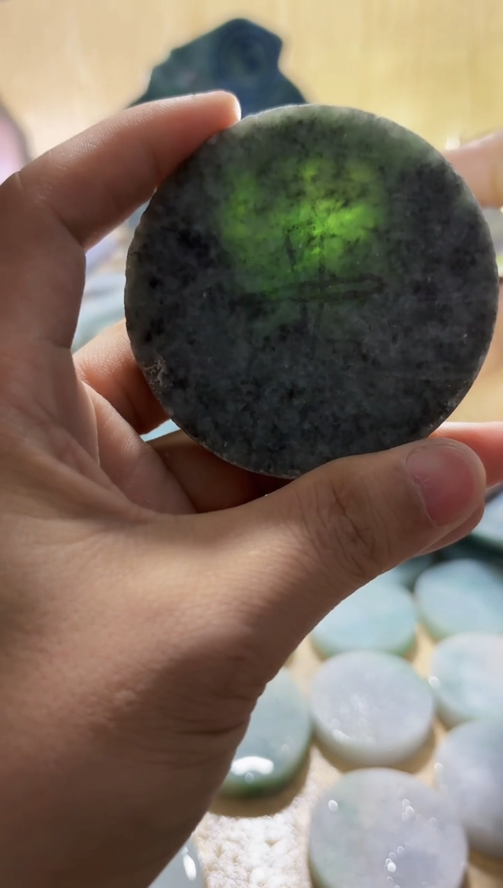 【闪购商品】翡翠颈饰未镶嵌A货闯文2629