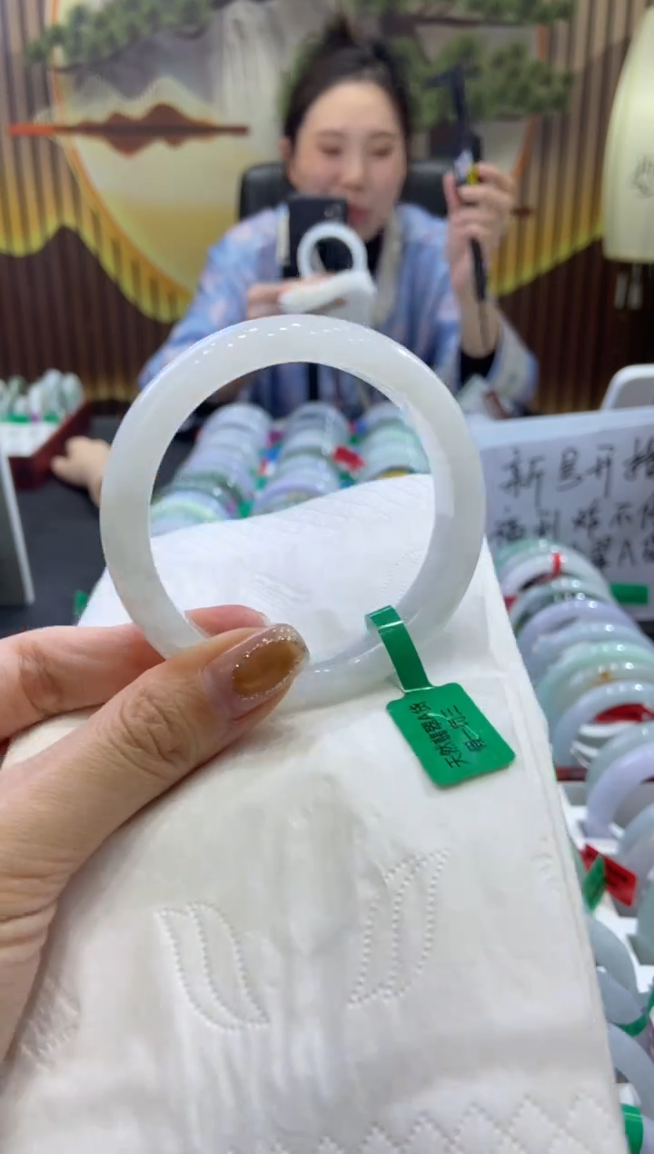 未镶嵌手镯翡翠0006561