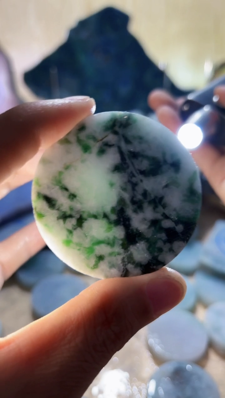 【闪购商品】翡翠颈饰未镶嵌A货闯文2643