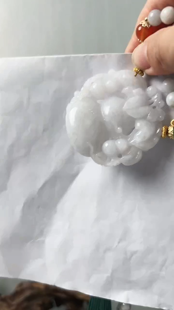 【闪购商品】翡翠颈饰未镶嵌葫芦