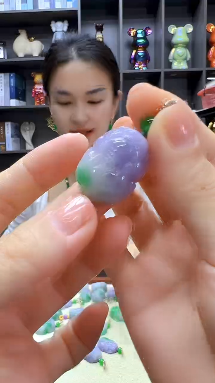 翡翠未镶嵌颈饰沉白diy劲饰