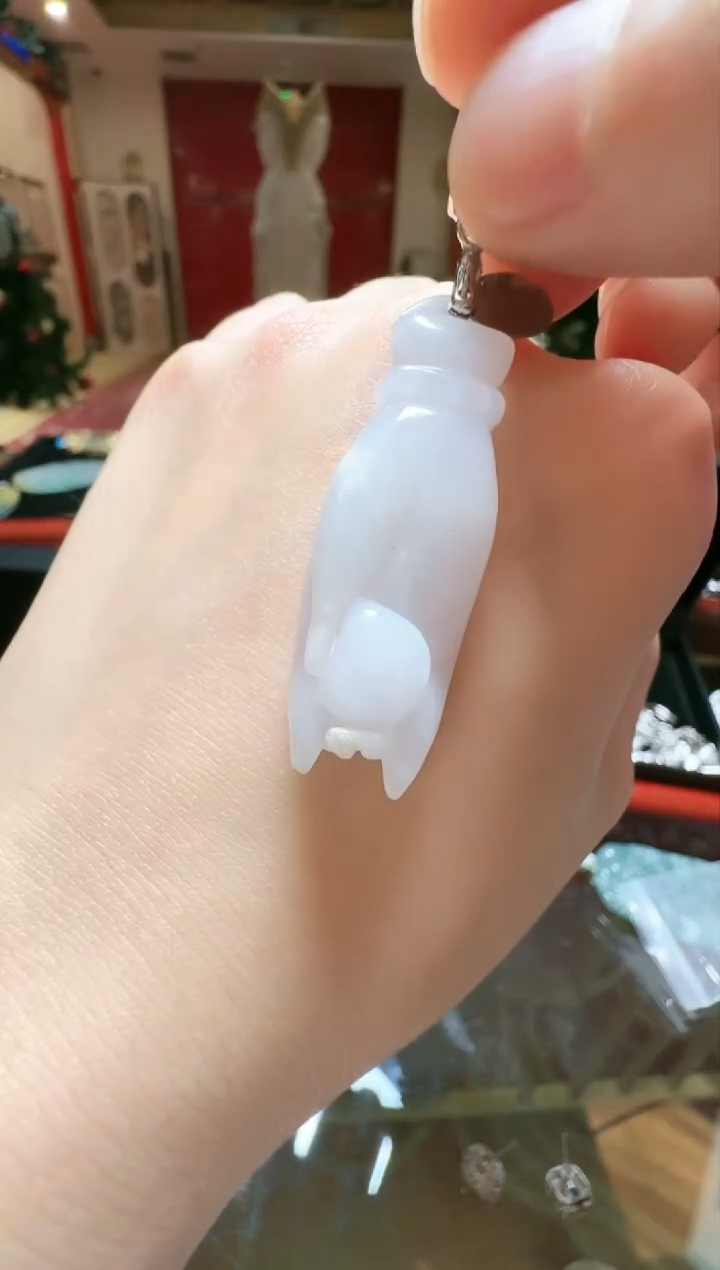 【闪购商品】翡翠颈饰未镶嵌翡翠