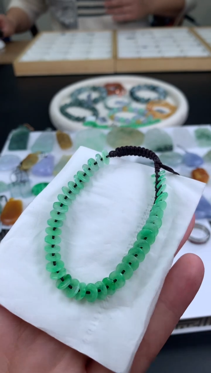 【闪购商品】翡翠手链未镶嵌翡翠