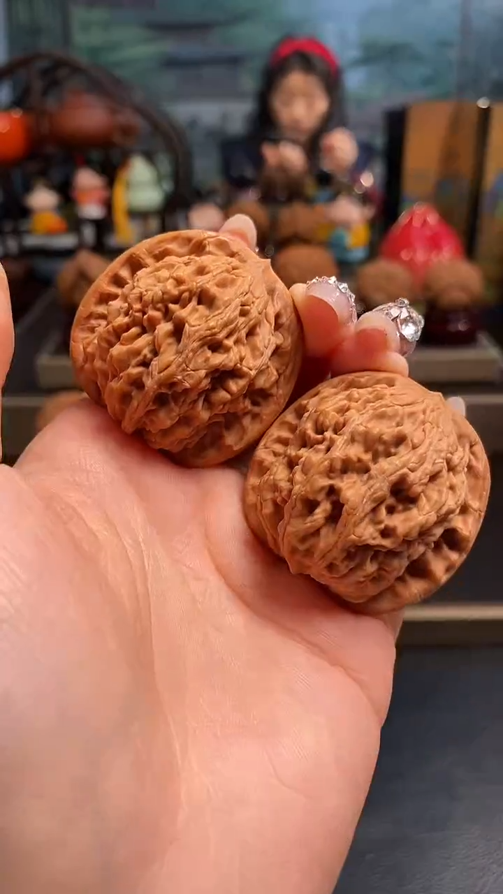 【闪购商品】文玩核桃把件F638麦穗虎头41