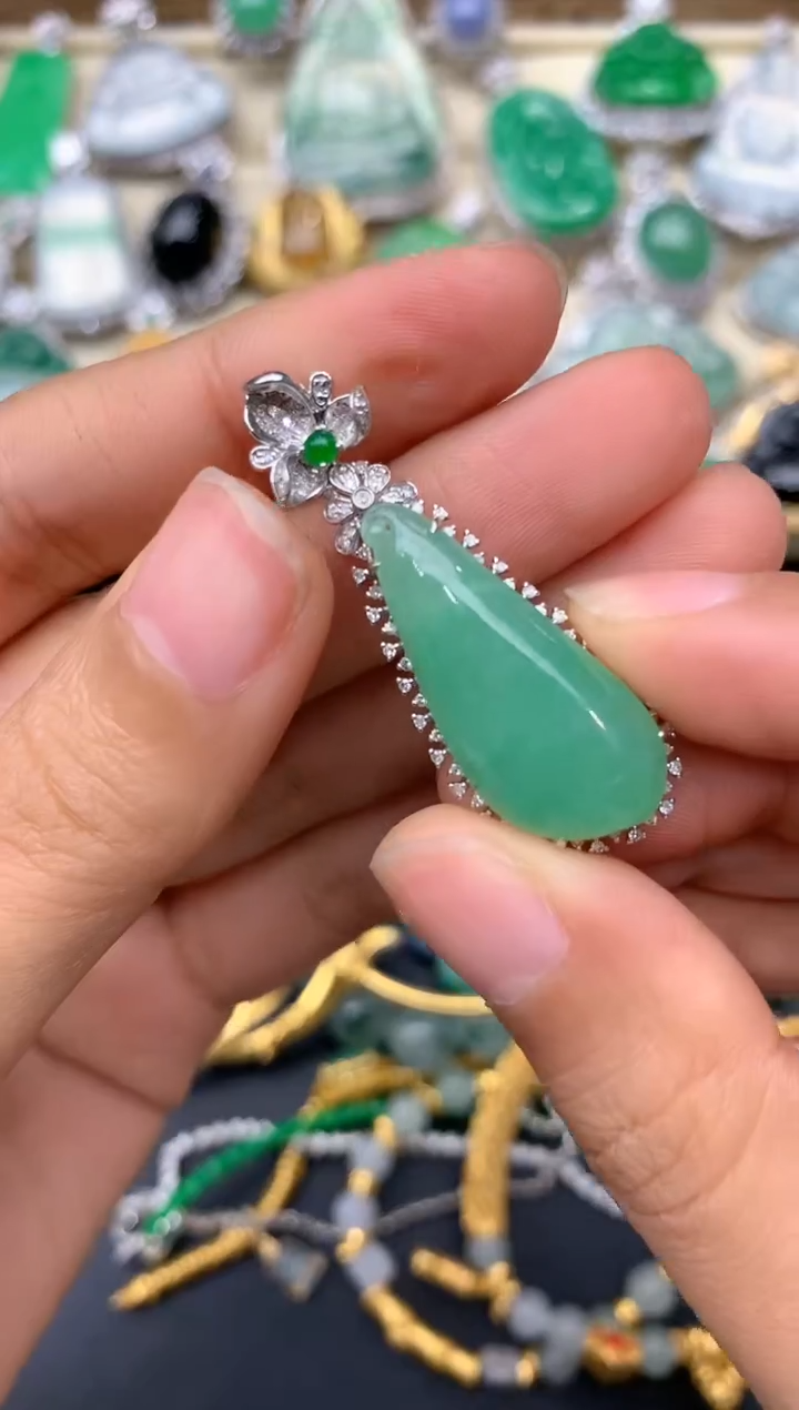 【闪购商品】翡翠颈饰18K金镶嵌274-中国好珍宝