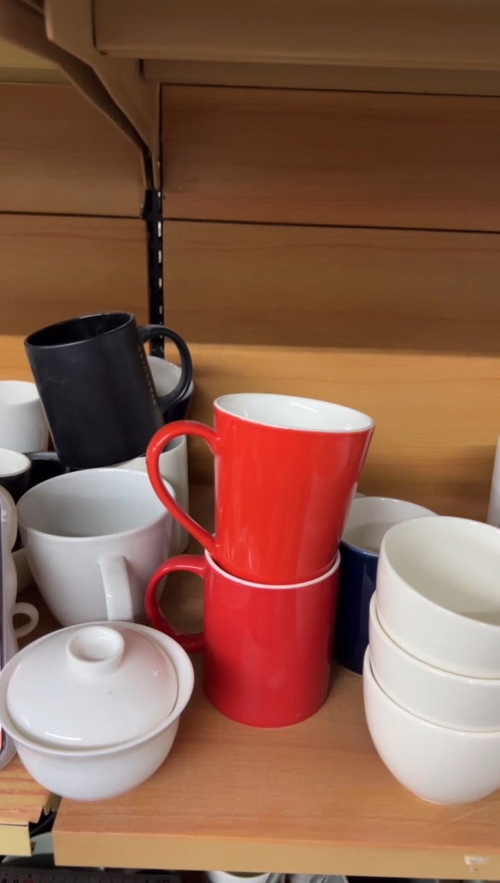 新骨瓷159瑕疵红马克杯