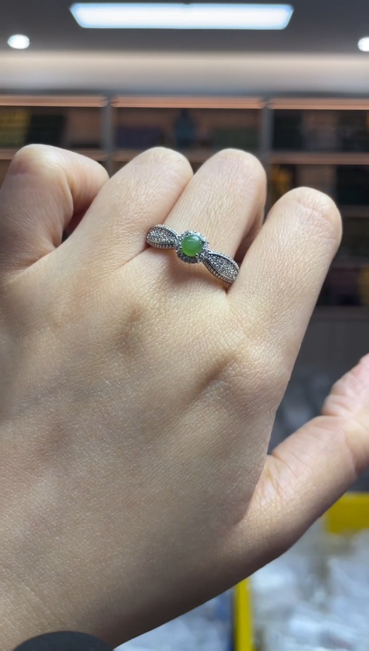 【闪购商品】和田玉·未镶嵌多样性发一件