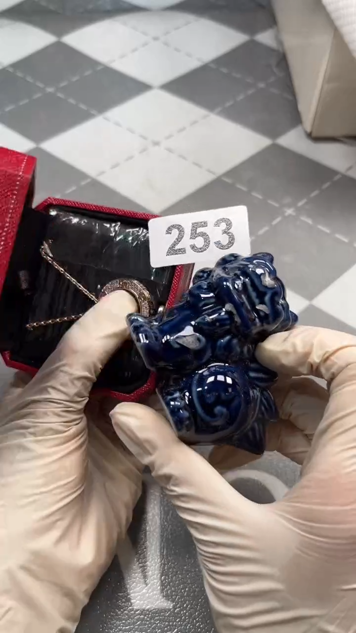 瓷片陶瓷如图所示周边