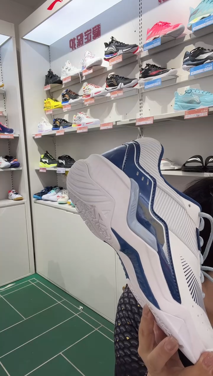 李宁雷霆音爆AYTV005-1 38