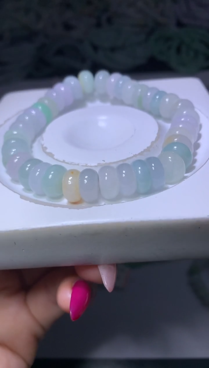 未镶嵌挂件翡翠在****馆MXX057396