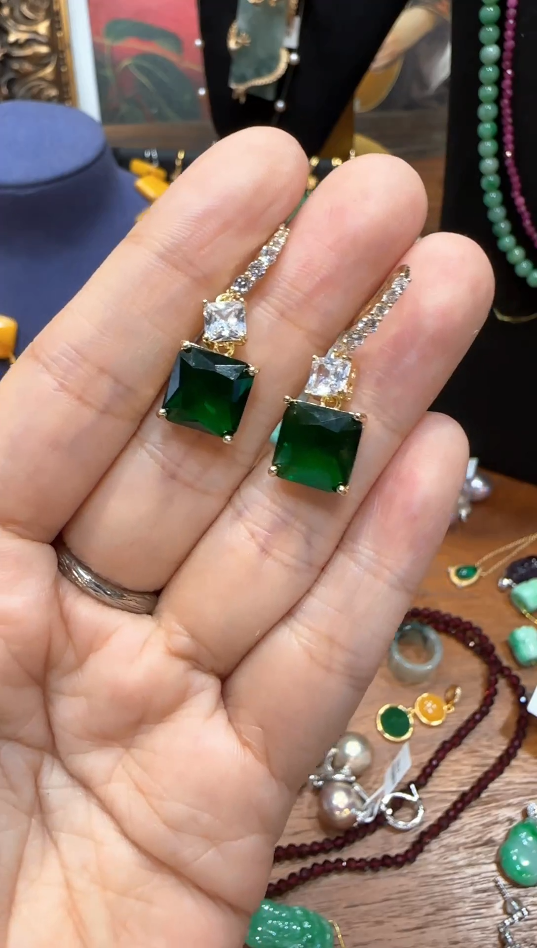 非金属其他（人造材质）琉璃复古耳钉