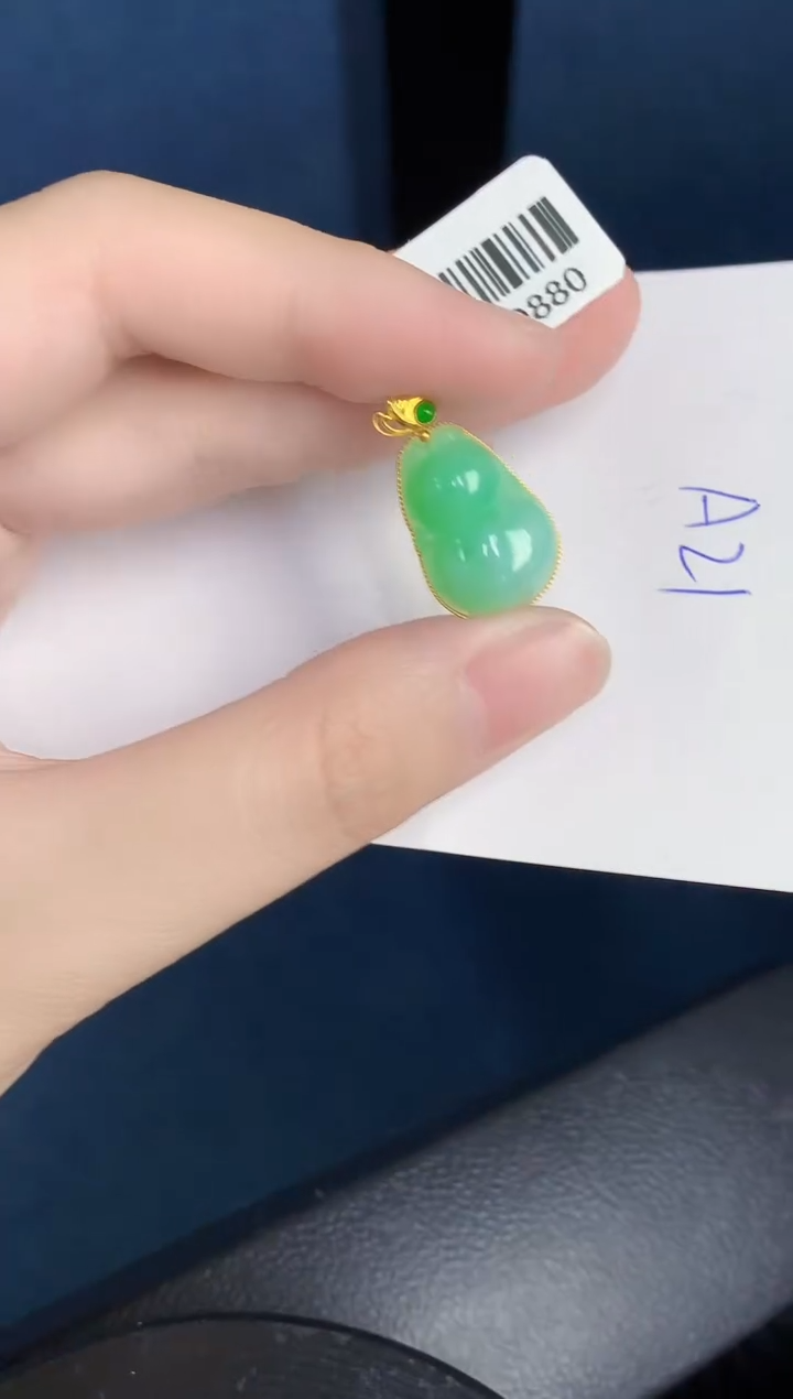【闪购商品】翡翠颈饰18K金镶嵌000000000
