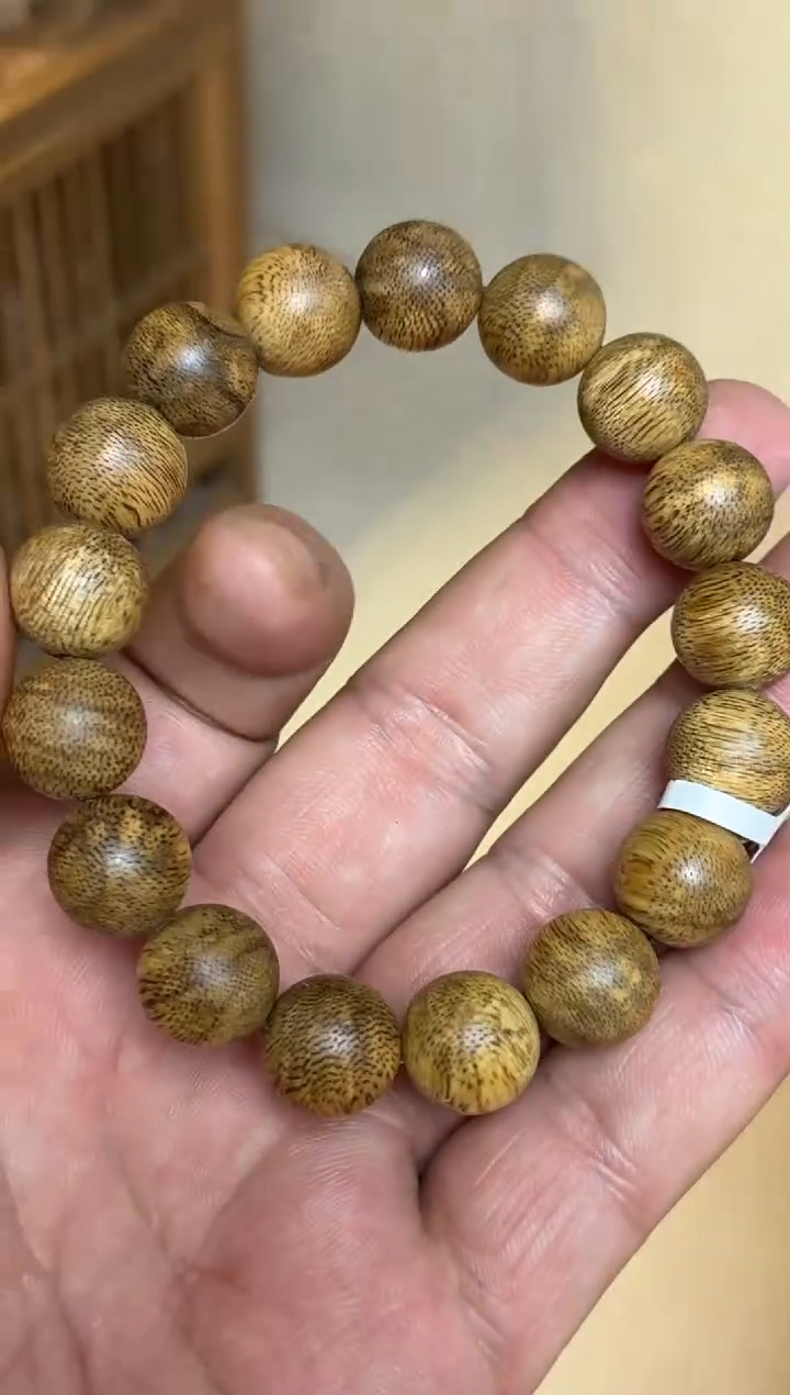 沉香手串 菩萨棋圆珠单圈1.3多样性发其一