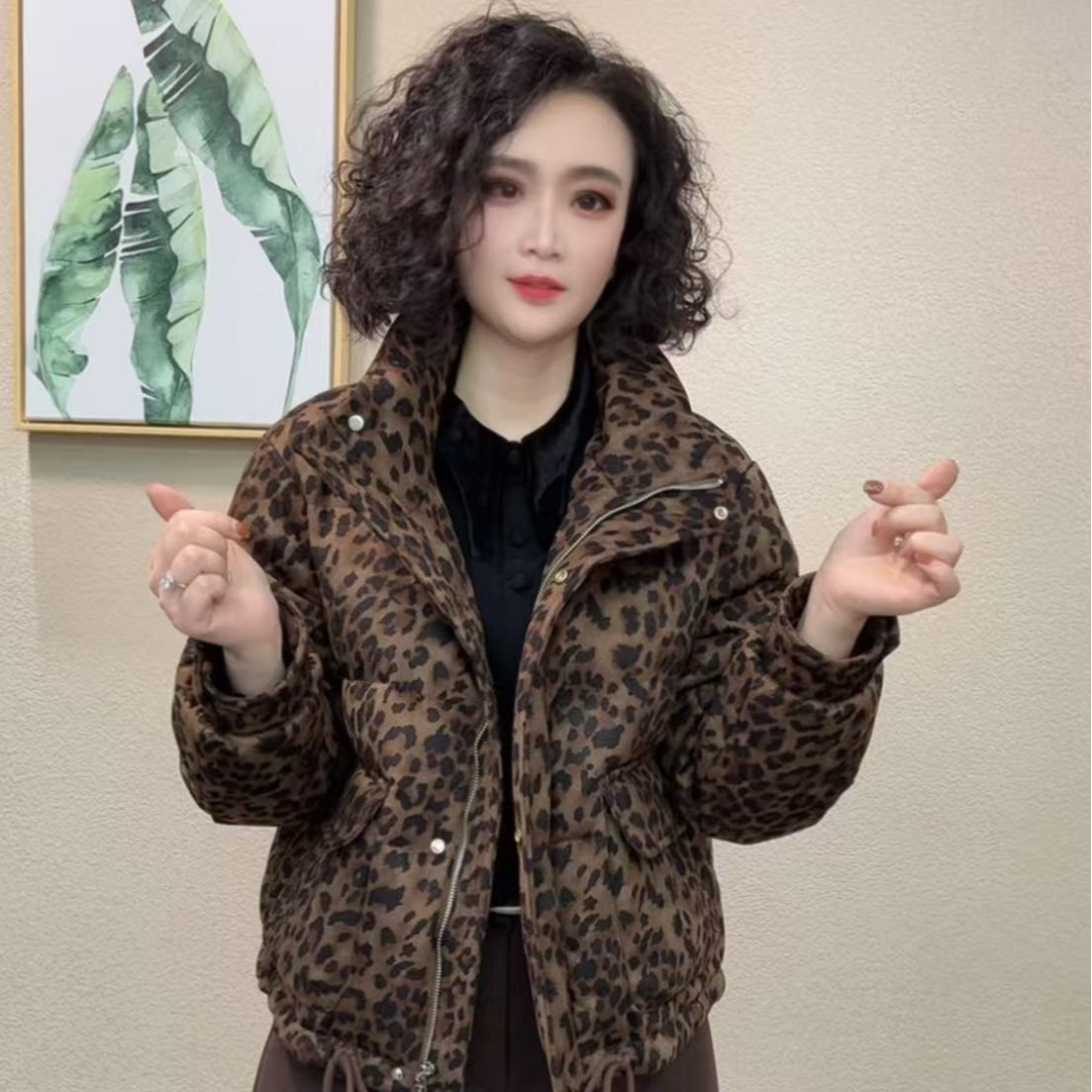 冬季新款时尚洋气百搭气质羽绒女减龄显瘦上衣#68