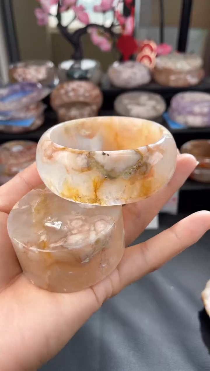 【闪购商品】石英质玉手镯未镶嵌57