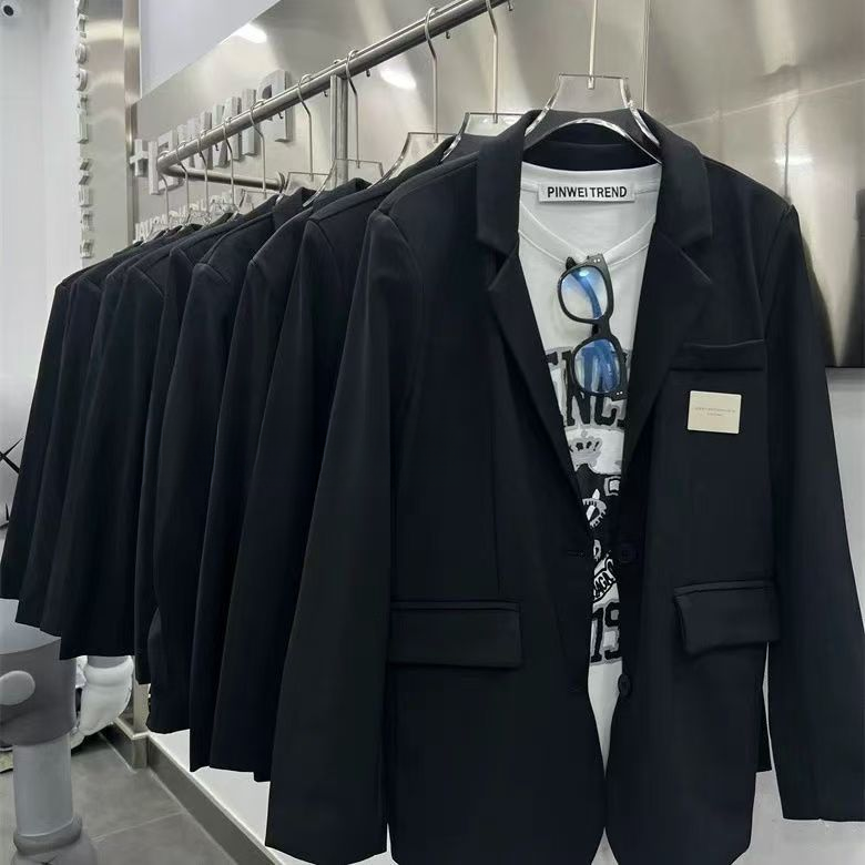 依家2025新款西装宽松高级高端休闲上衣设计女款西服外套气质