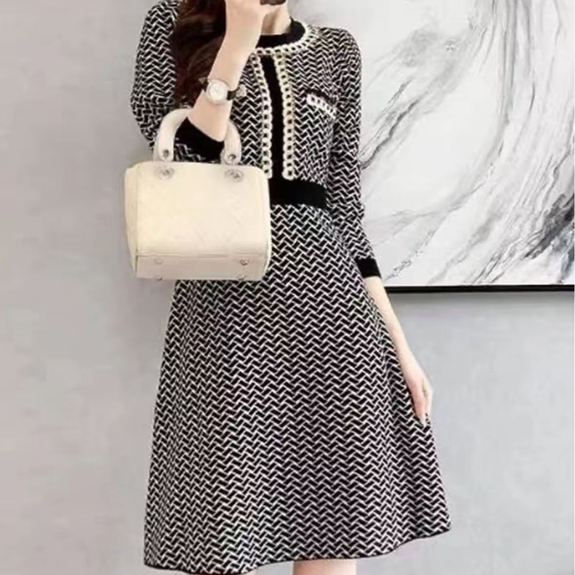 943常规时尚风厚款中长款中老年女装针织裙子小香风秋冬