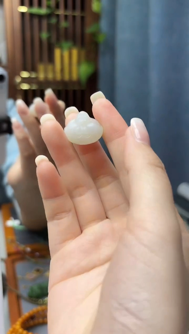 颈饰未镶嵌和田玉和田玉抱抱佛配饰HX