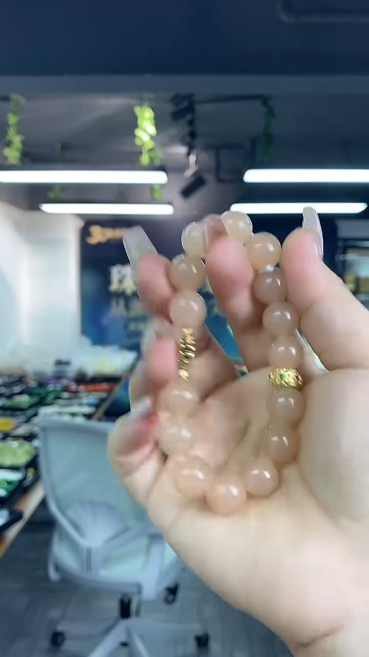 手串未镶嵌和田玉多样性发其一颜色微差