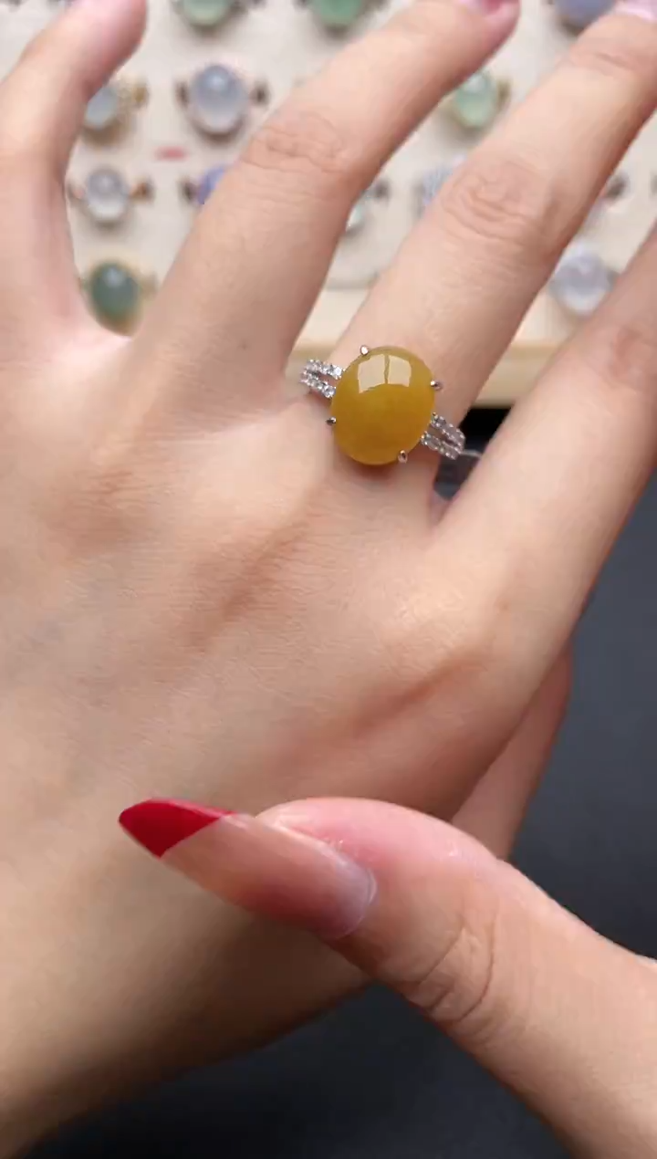 【闪购商品】翡翠戒指银S925镶嵌一物一证一礼盒