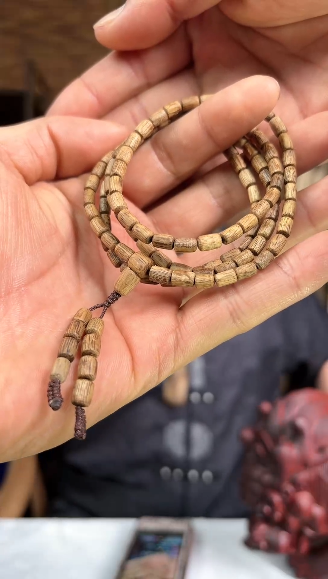 【闪购商品】沉香手串精品乌身随型桶珠多圈多样性发一