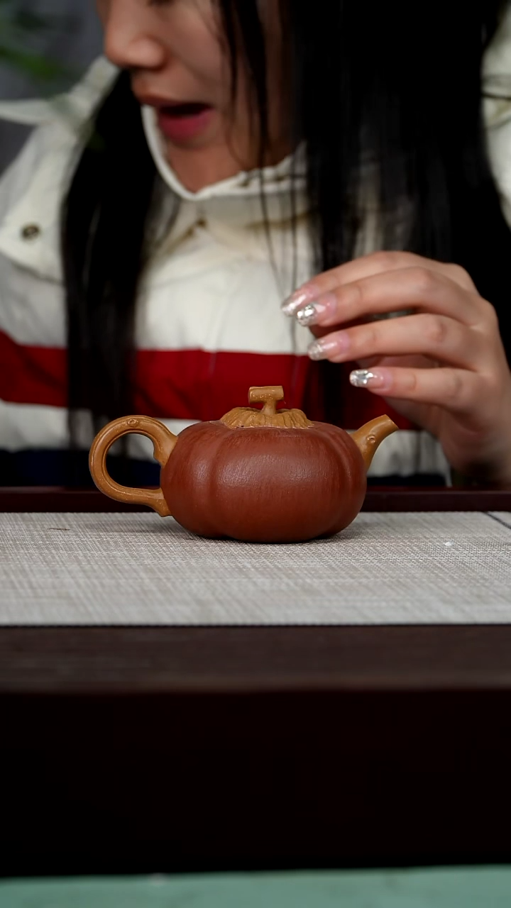 【闪购商品】宜兴原矿紫砂壶茶壶150C