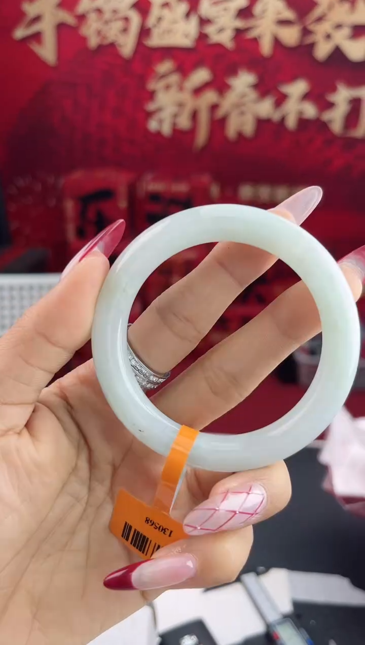 【闪购商品】翡翠手镯未镶嵌6翡翠手镯