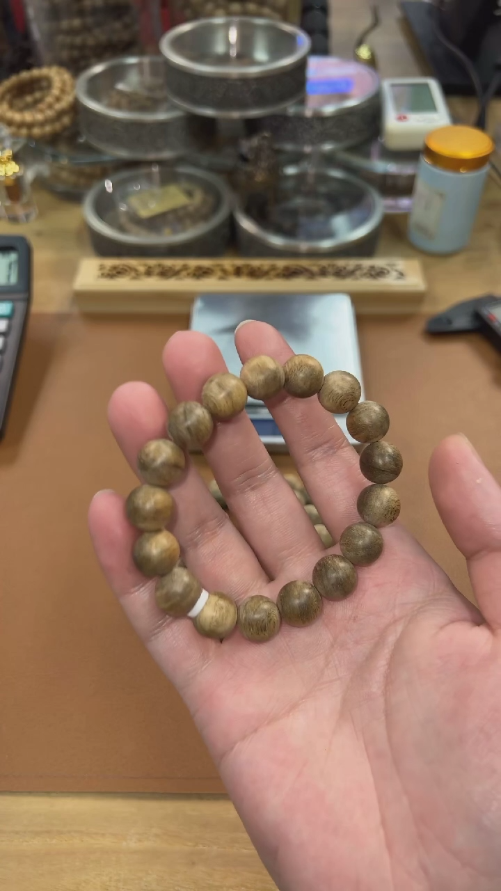 【闪购商品】沉香手串老挝土沉1.3单圈0407057