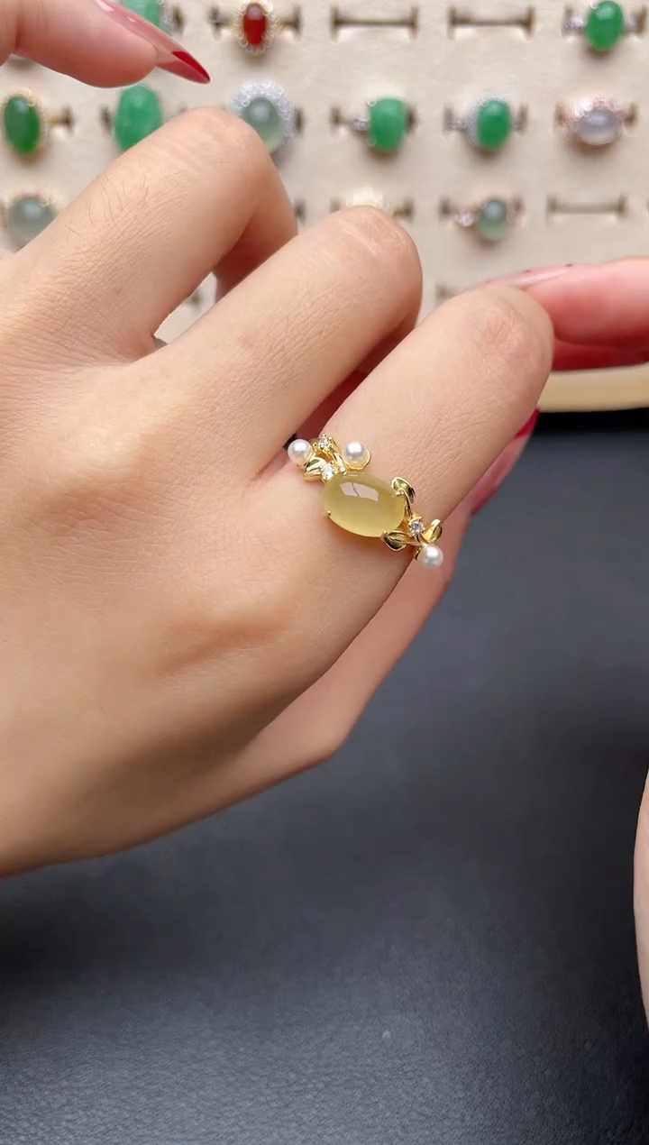 【闪购商品】翡翠戒指银S925镶嵌一物一证一礼盒