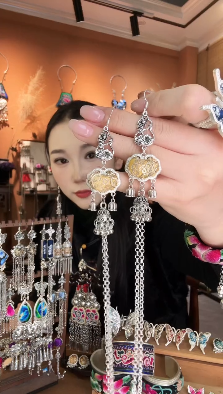 刺绣纯手工民族风耳环