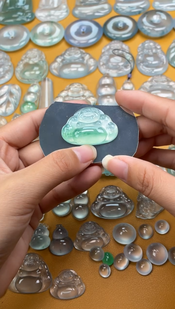 吊坠(不含链)未镶嵌翡翠2 佛公 24.3 36.4 5.8