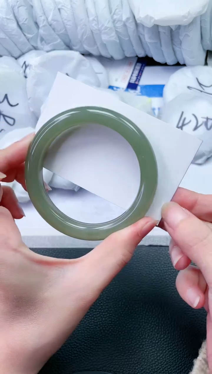 【闪购商品】和田玉手镯未镶嵌L989