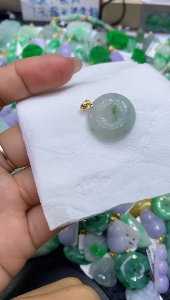 颈饰未镶嵌翡翠天然缅甸A货翡翠