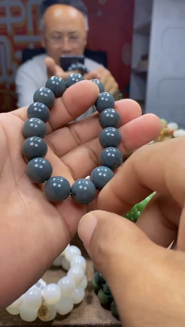 手链未镶嵌和田玉1