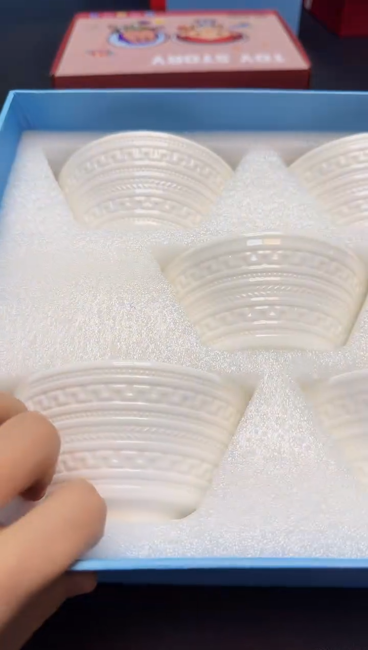 【闪购商品】杯全新正品一件不留@@H1775