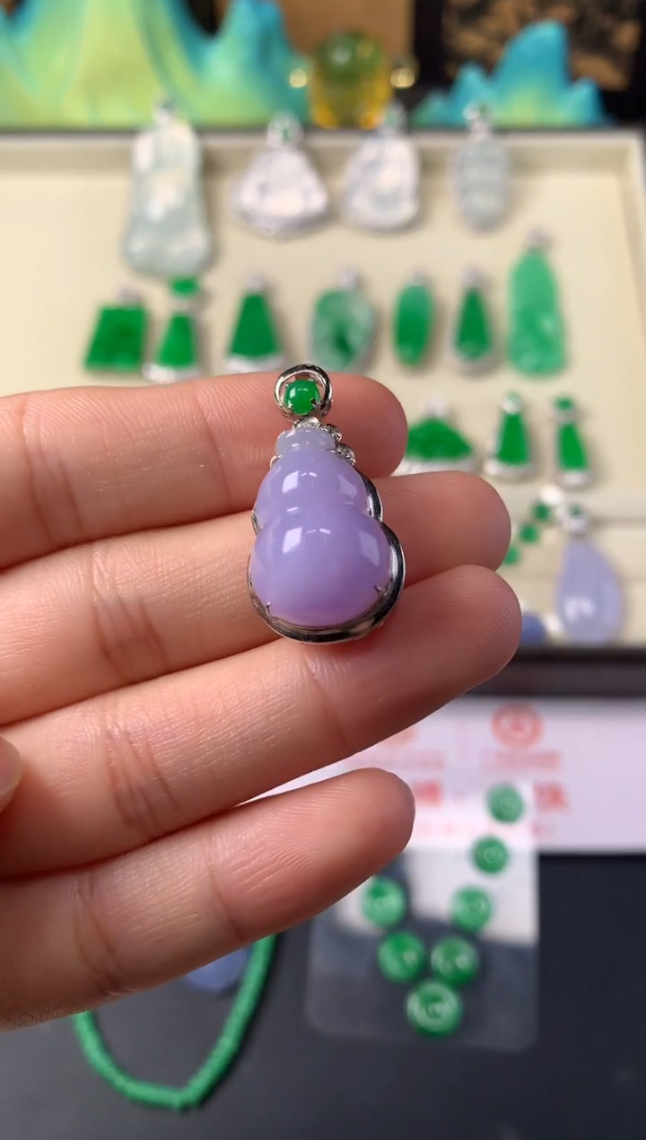 吊坠(不含链)18K金镶嵌翡翠吊坠