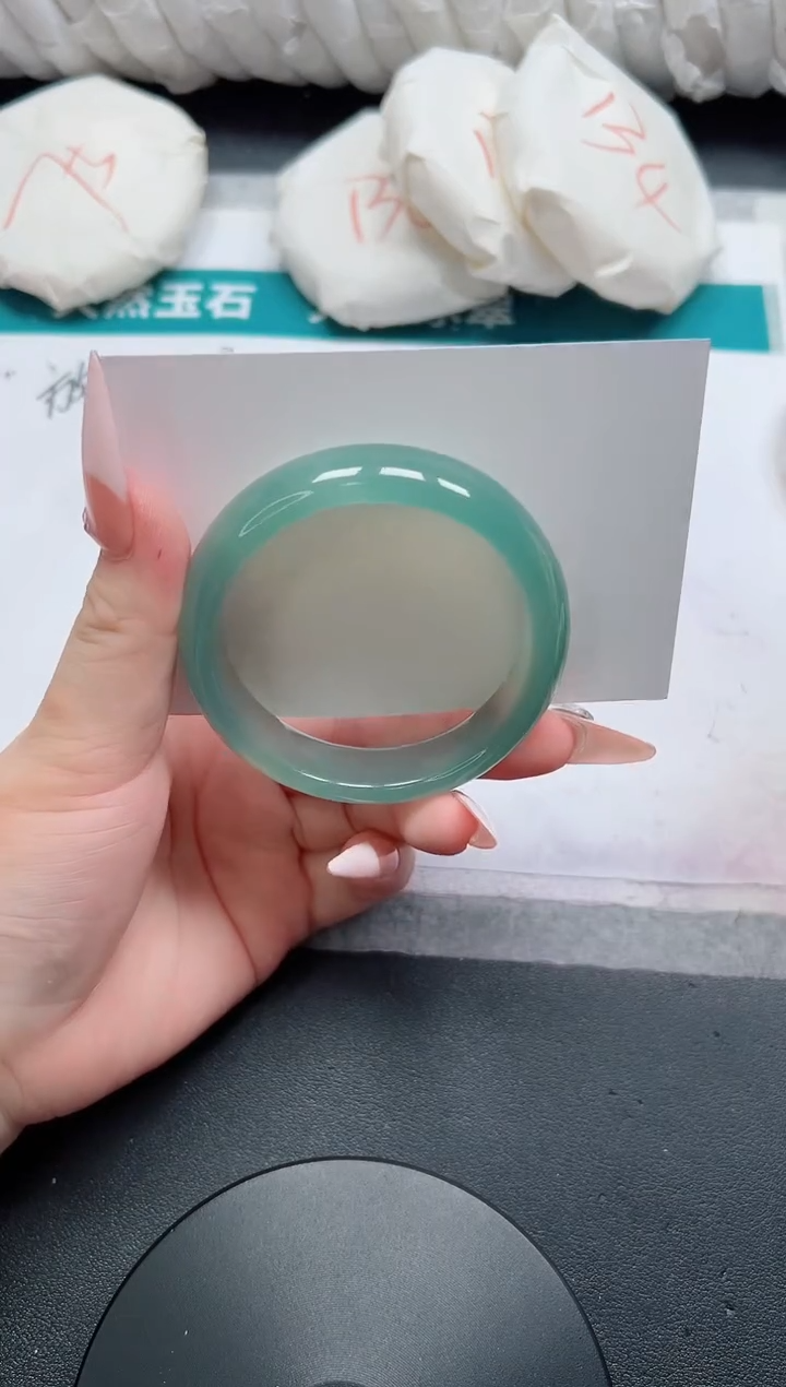 石英质玉手镯未镶嵌142-53.6