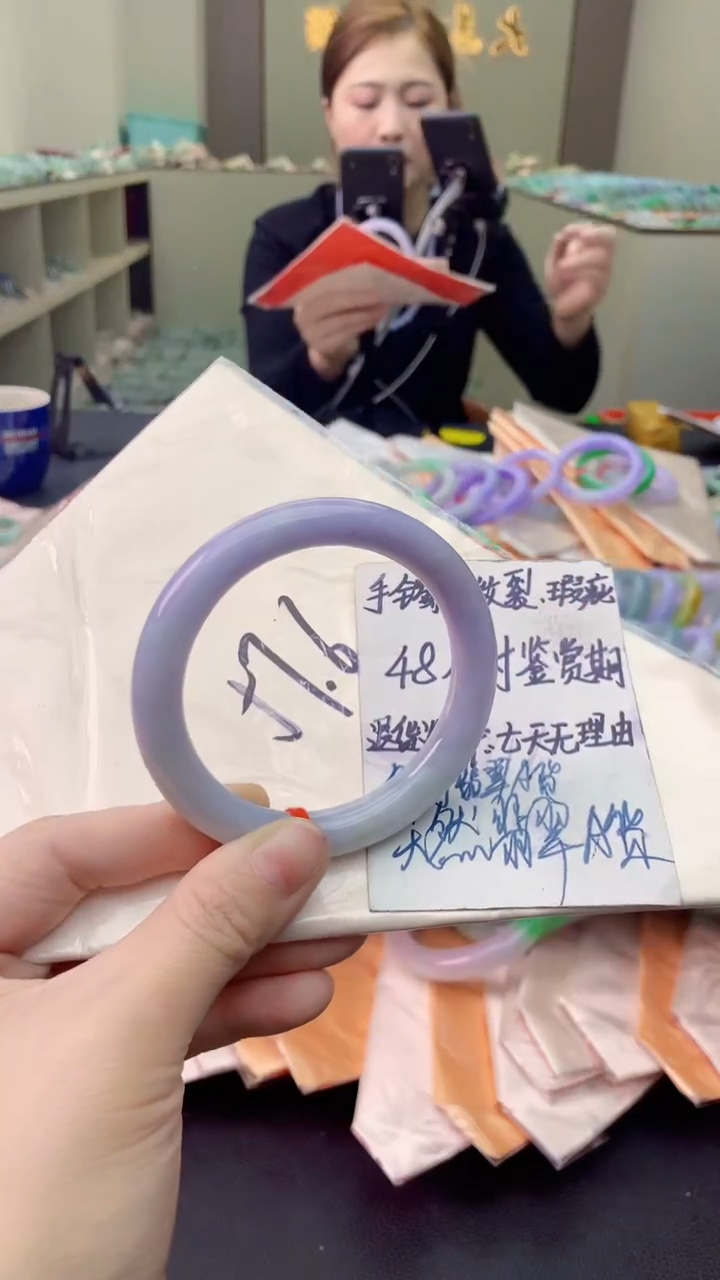 翡翠未镶嵌手镯0666447589