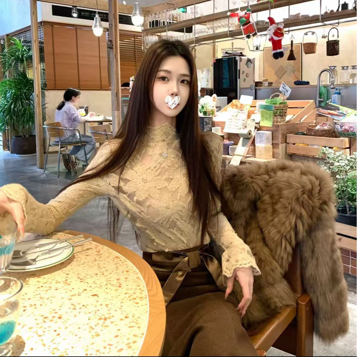 温柔半高领打底蕾丝衫女秋冬新款巨好看修身显瘦内搭长袖t恤上衣
