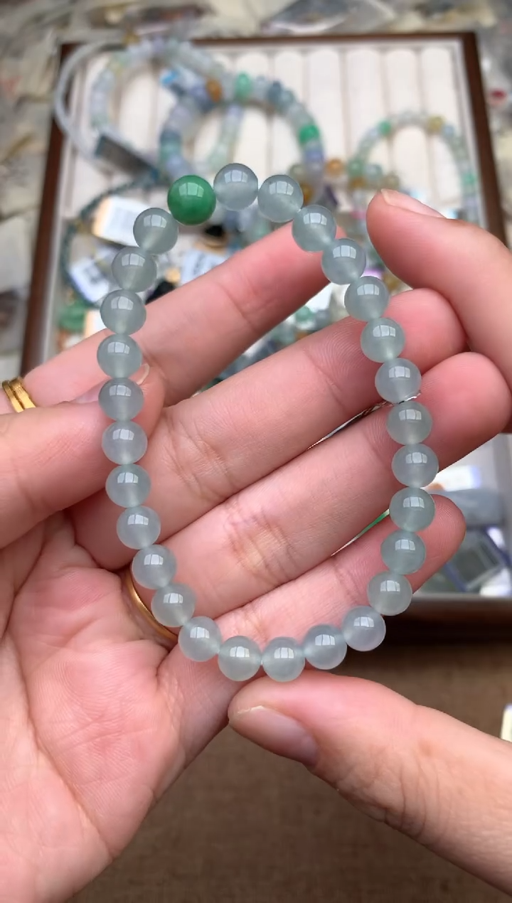 未镶嵌挂件翡翠一