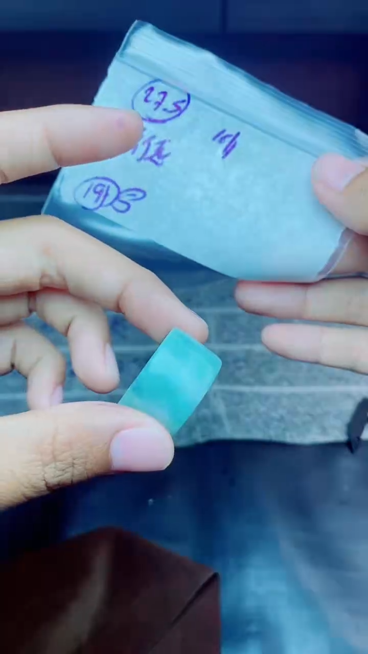 【闪购商品】定制翡翠未镶嵌戒圈