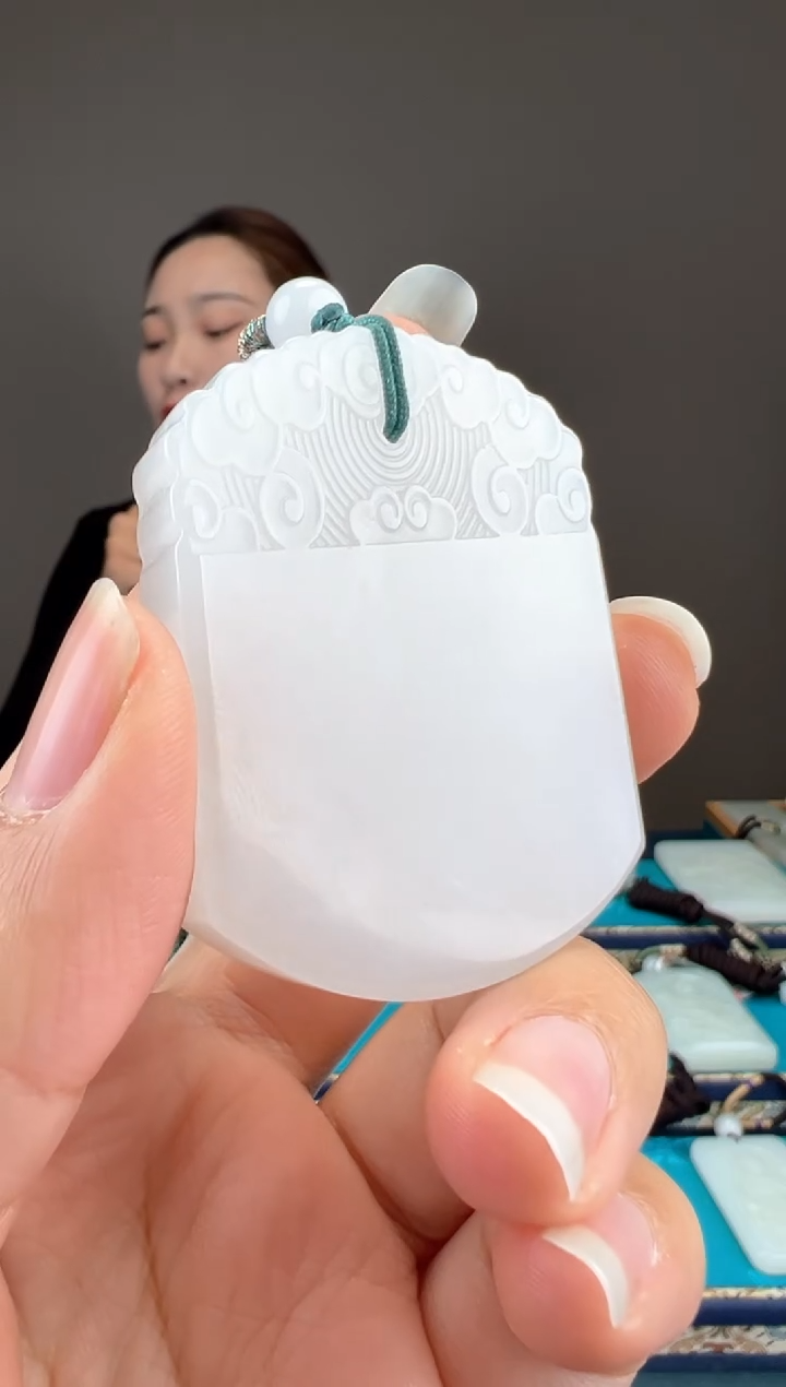 【闪购商品】和田玉颈饰未镶嵌1