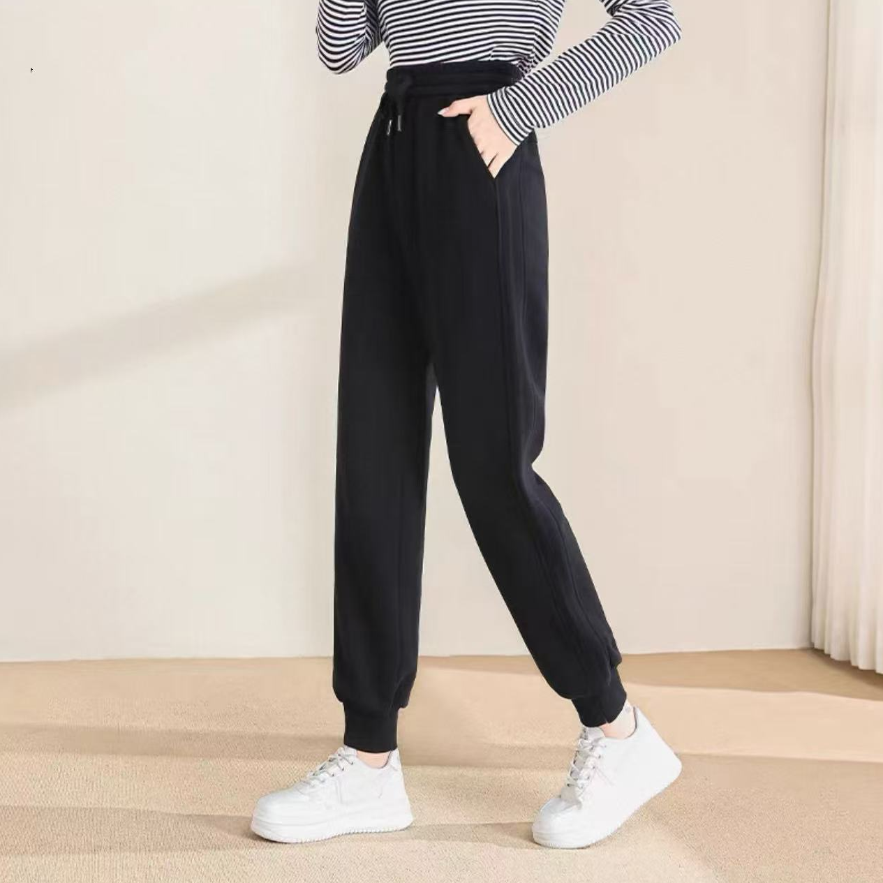 9113-男女石墨烯防风6片式工艺休闲防风裤（经典黑）