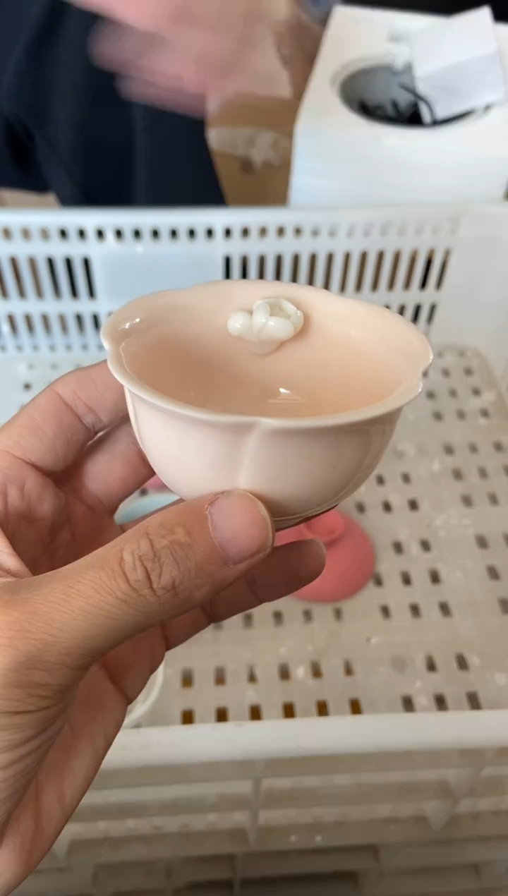 杯子瓷无运费险有瑕疵的摄影的产品有使用过的痕迹有点脏介意勿拍